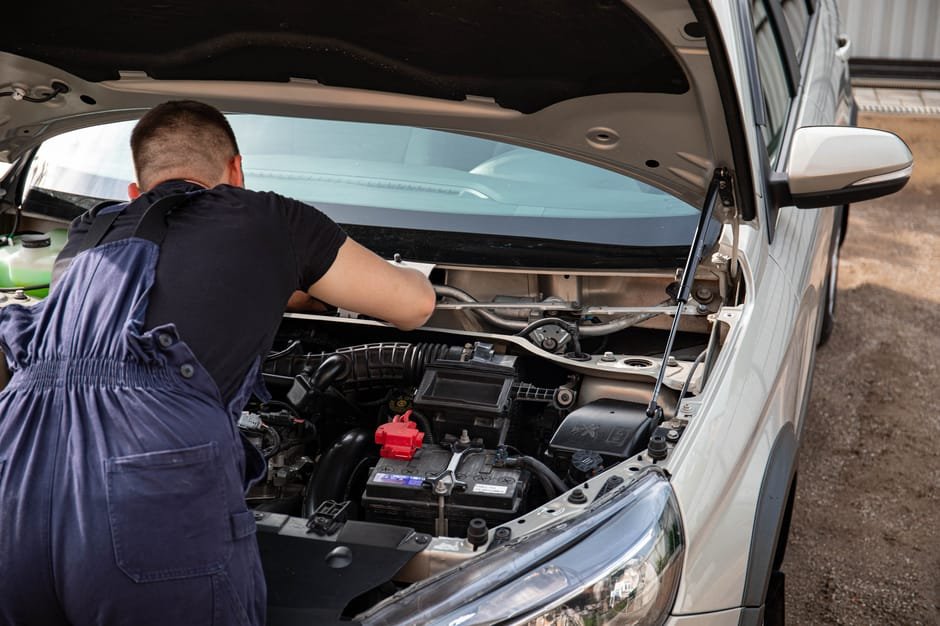 How Long Does a Car Battery Last in Oklahoma? at Norm's Auto Clinic Coweta OK