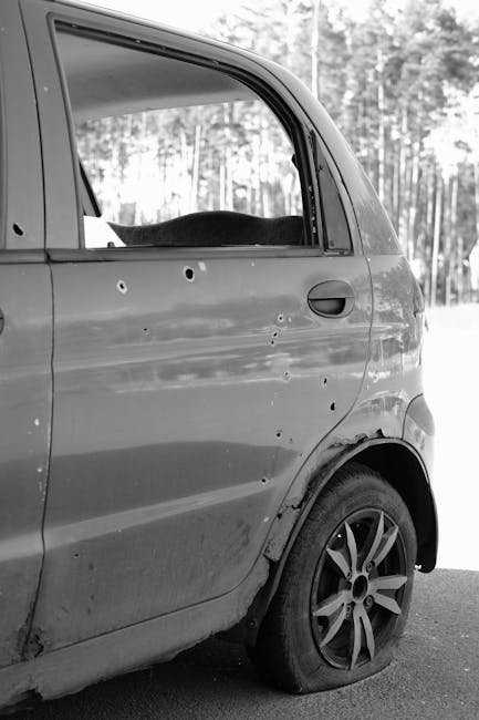 documenting car accident damage with smartphone photos